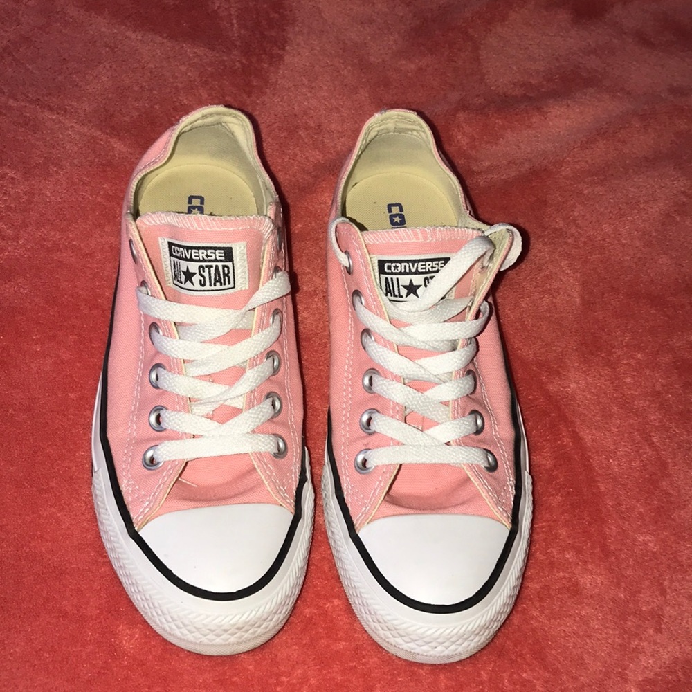 Converse peachy pink sneakers! Size 7